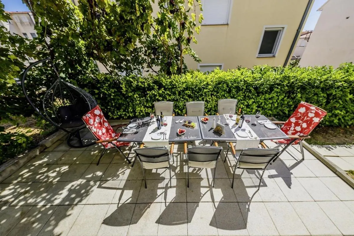 Ani In Trogir * Mittel-Dalmatien Hotell Donji Seget Kroatien